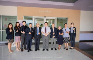 แลกเปลี่ยนความรู้ห้องแล็บ! คณะ Kitasato University เข้าเยี่ยมชมห้องปฏิบัติการทางการแพทย์